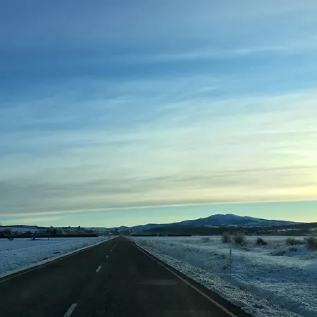 Charming House In With View Holiday home Villasur de Herreros