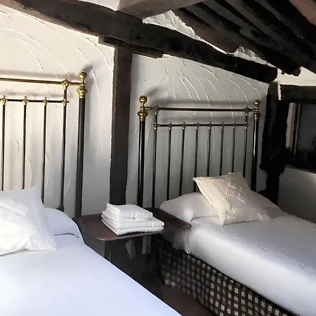 Charming House In With View Villasur de Herreros