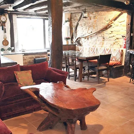 Charming House In With View Holiday home