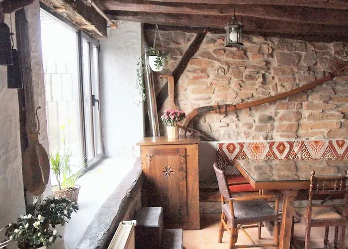 בית נופש Charming House In With View Villasur de Herreros